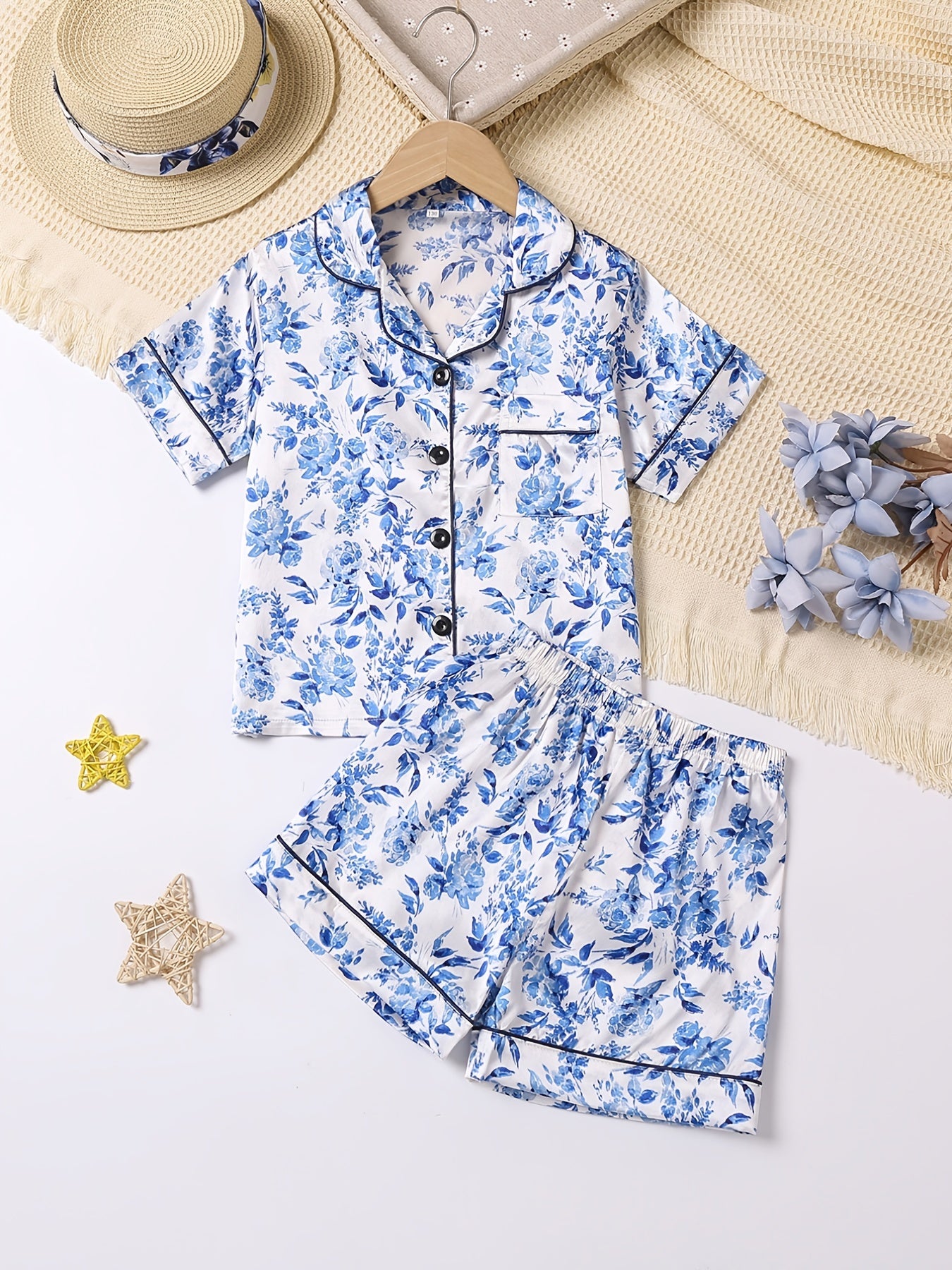 Girls Flowers Print Pajamas Set V Neck Button Top & Elastic Waist Shorts