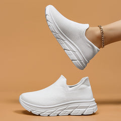 Solid Slip On Mesh Breathable Running Shoes