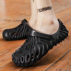 Men's Closed Toe Slip-on Clogs Soft Sole Sandals