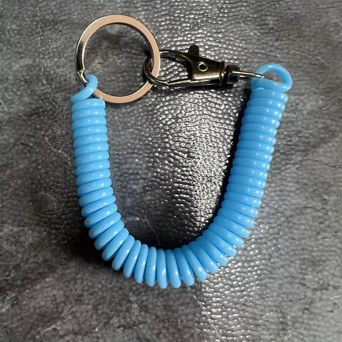 2pcs Retractable Plastic Spring Rope Key Chain Colorful Anti Lost Lanyard