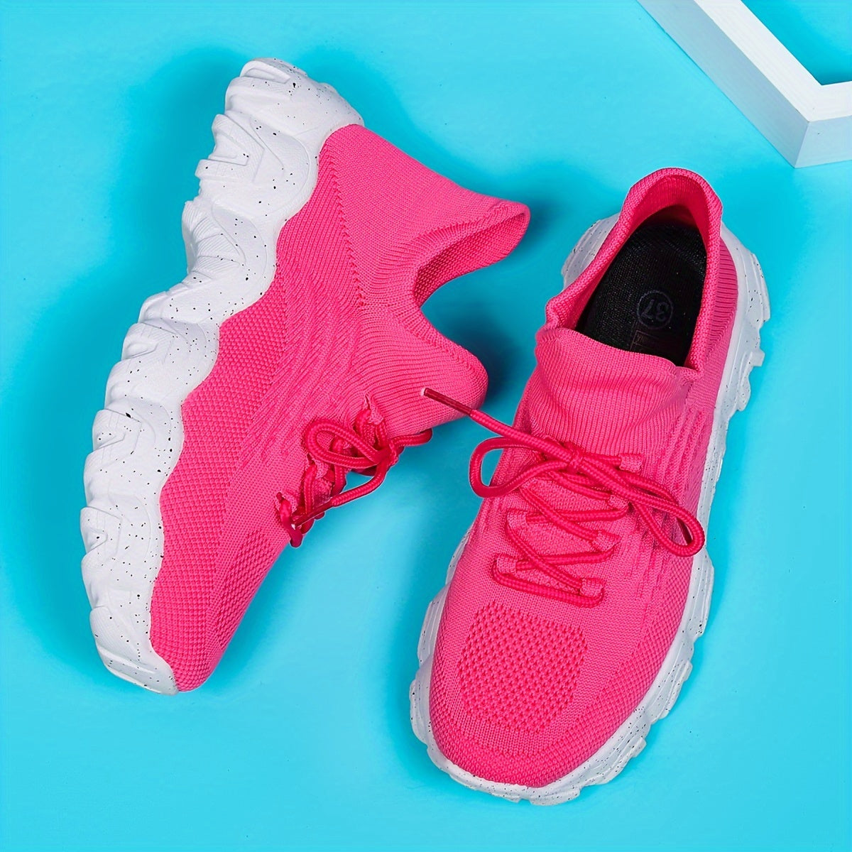 Thick Sole Running Shoes Lace Up Mesh Breathable Sneakers