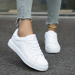Lightweight Flat Skate Shoes Non Slip Round Toe Sneakers