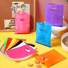 10pcs Plastic Party Gift Bags for Various Occasions