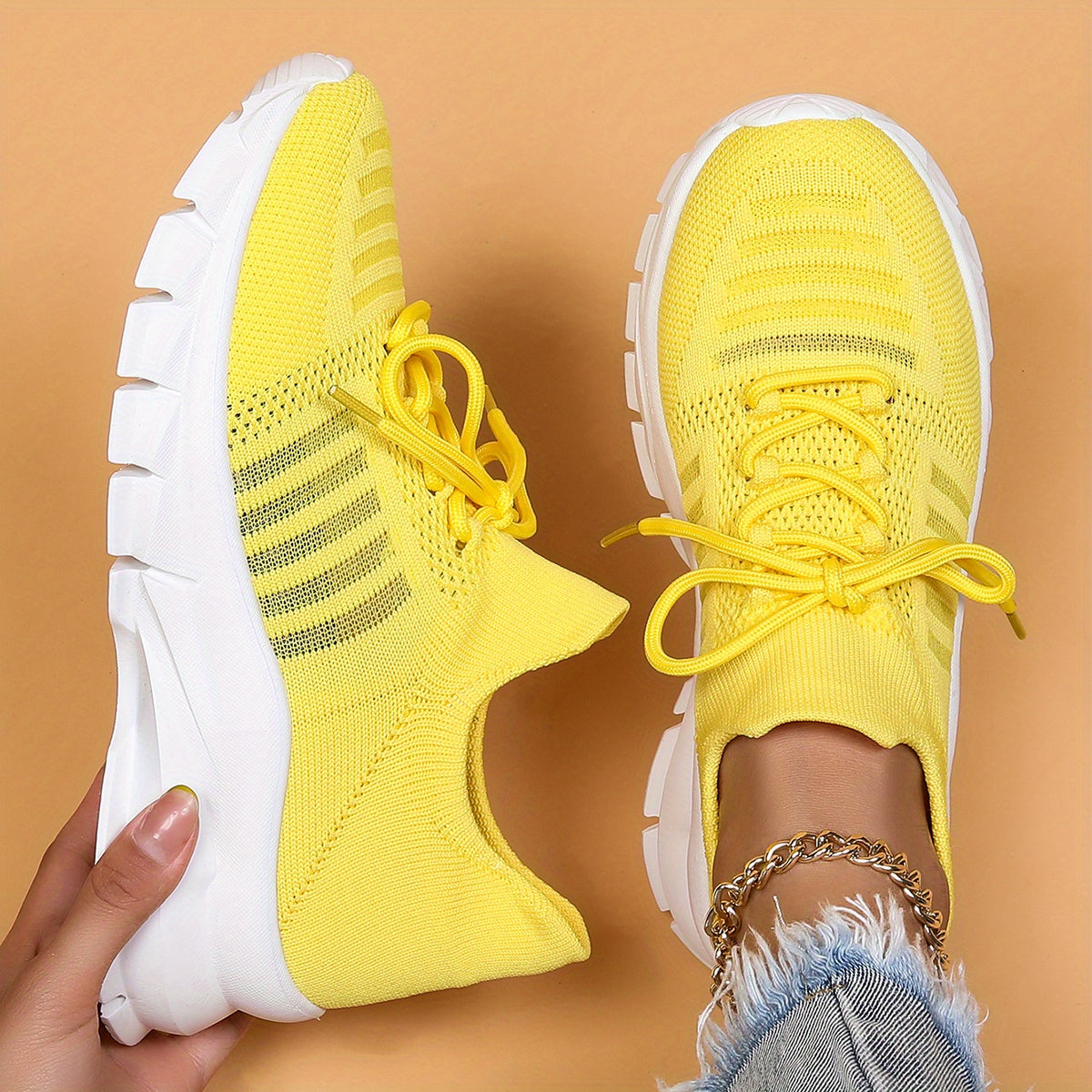 Women's Mesh Breathable Running Shoes Comfortable Shockproof Sneakers