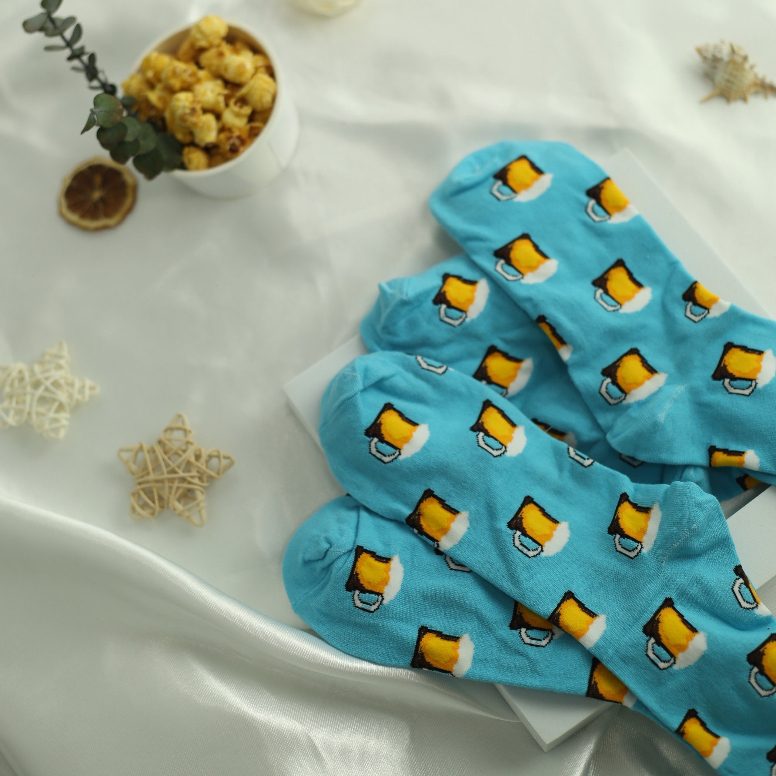 Men's Cartoon Beer Crew Socks 2 Pairs