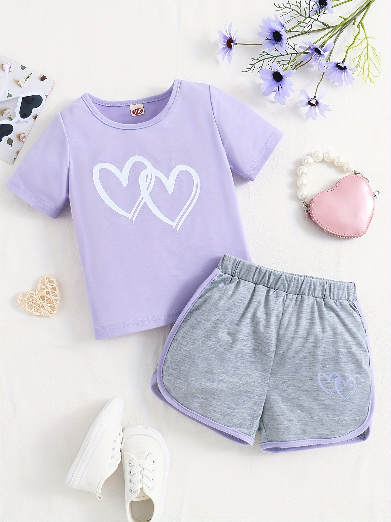 2pcs Toddler Girls Heart Graphic T Shirts & Track Shorts Set