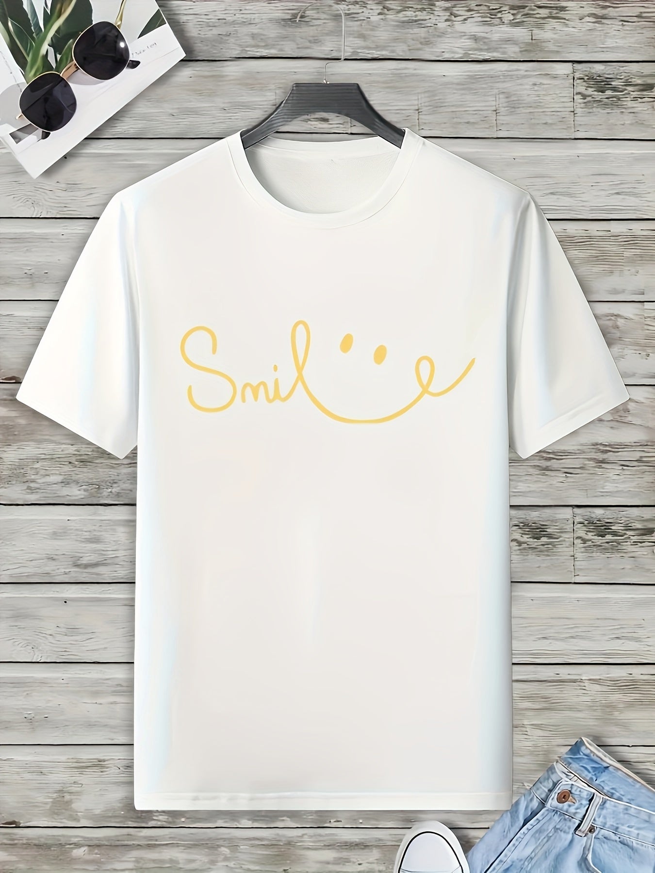 Smile Print Men's Graphic T shirt Casual Comfy Tees For Summer Mens Clothing
