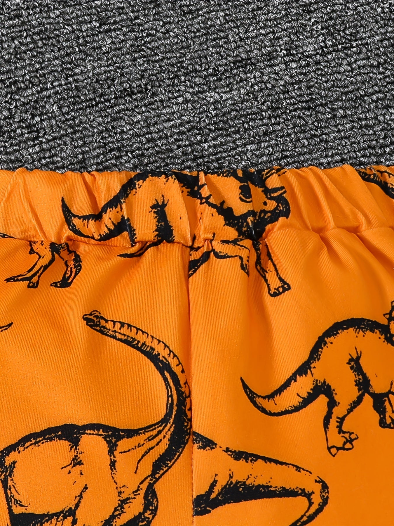 2pcs Little Boy Casual Dinosaurs Graphic Short Sleeve Tees & Shorts Set