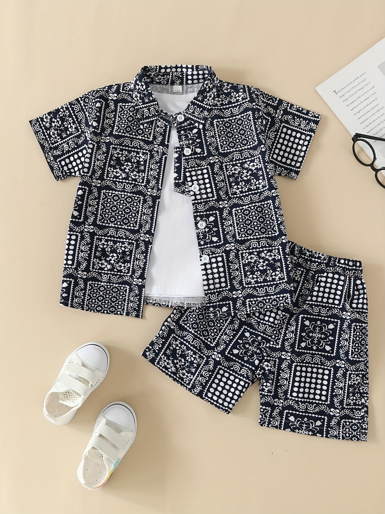 Boys Allover Print Outfit Short Sleeves Shirt & T shirt & Shorts