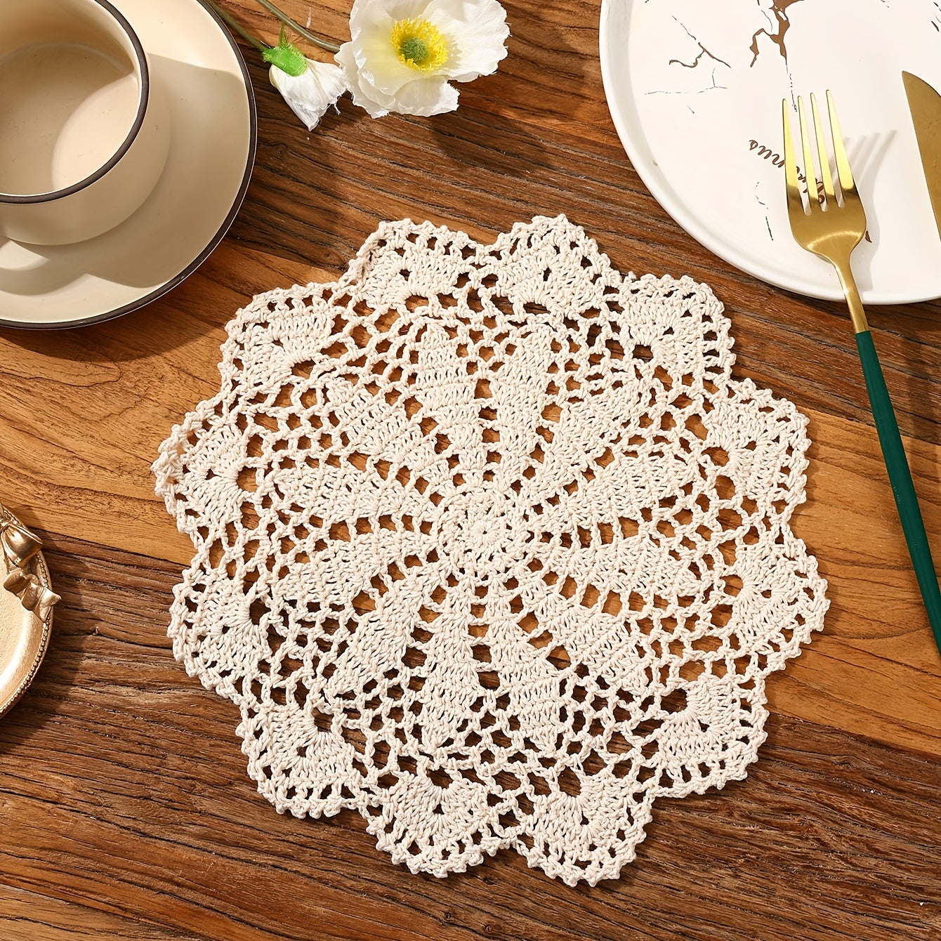 1pc Beige Lace Crochet Coaster Doily Vintage Fabric Anti-scald