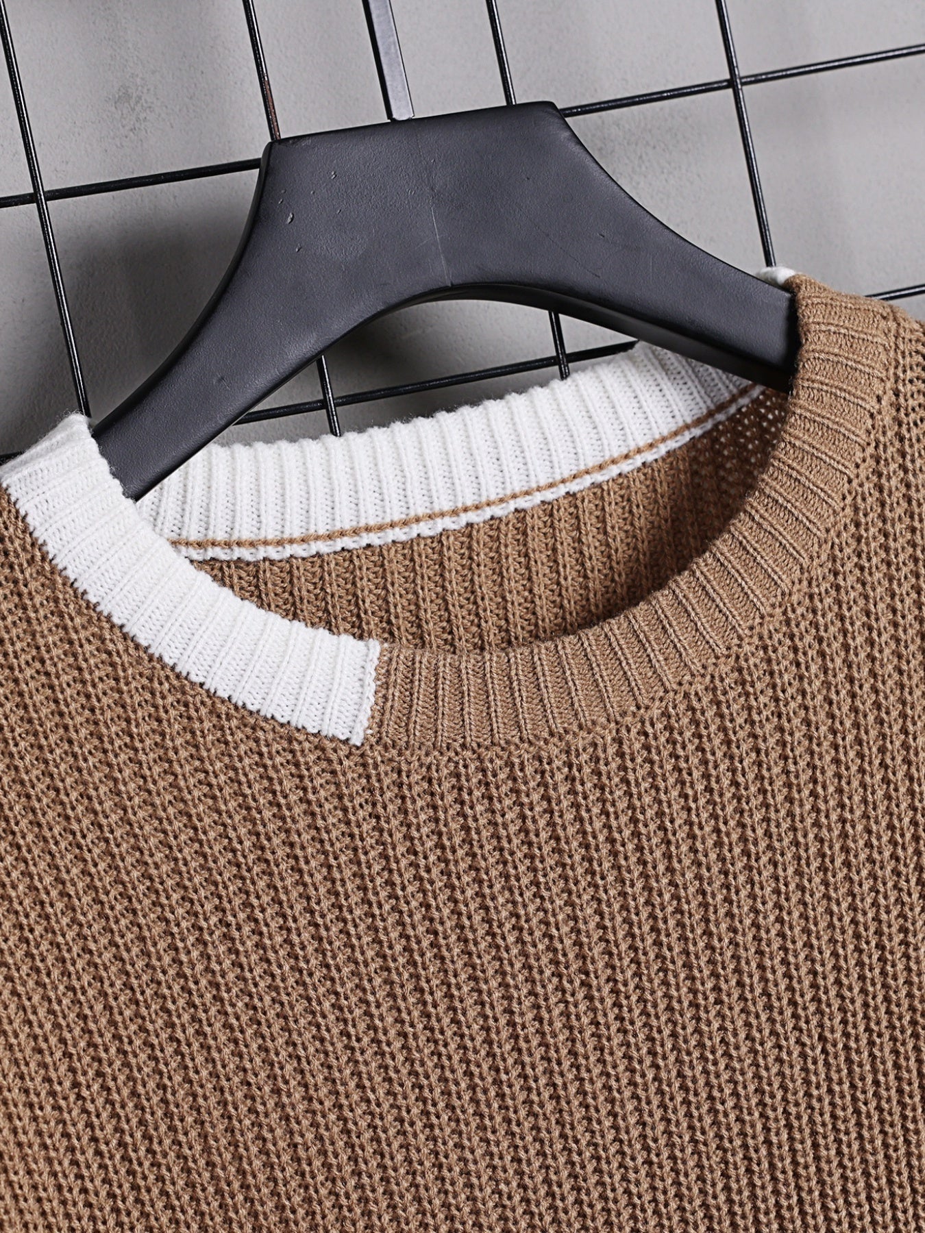 Men's Knitted Sweater Warm High Stretch Pullover for Fall Winter
