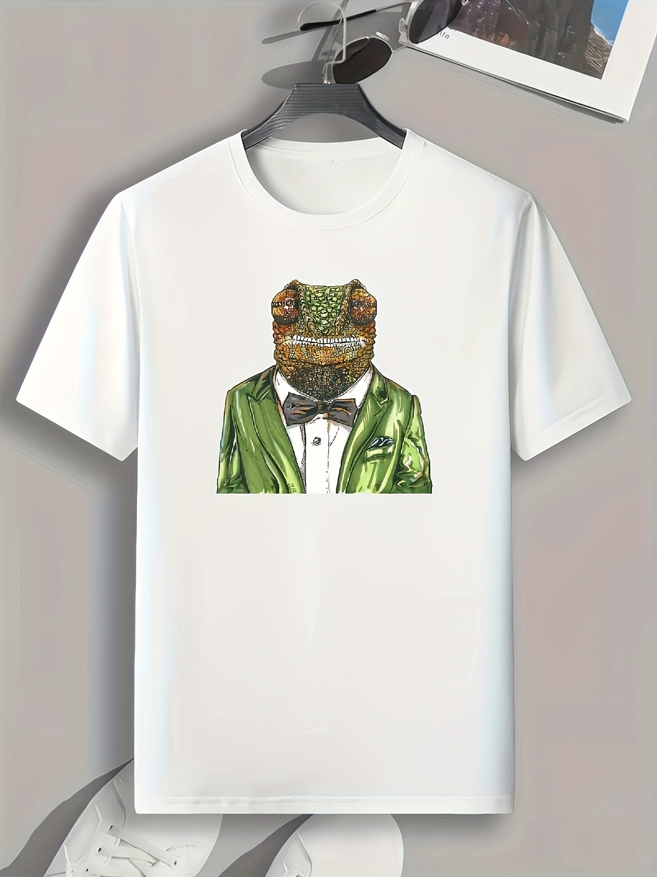 Mr Frog Print Men's Graphic T shirt for Summer