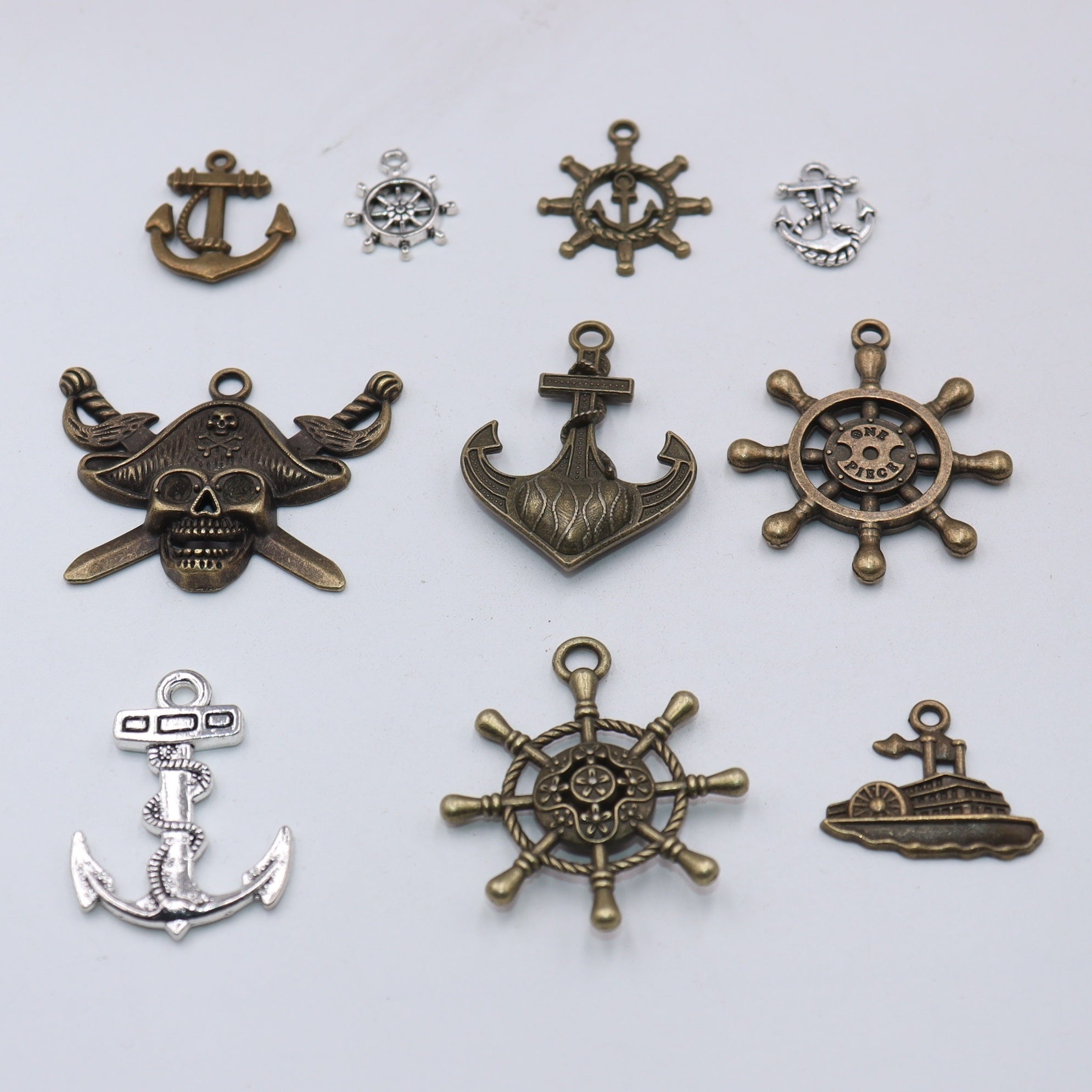 30pcs Mixed Pirate Series DIY Jewelry Pendants Retro Alloy Anchor Rudder Compass