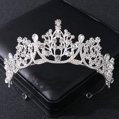 Golden Vintage Queen Crown For Wedding Brides