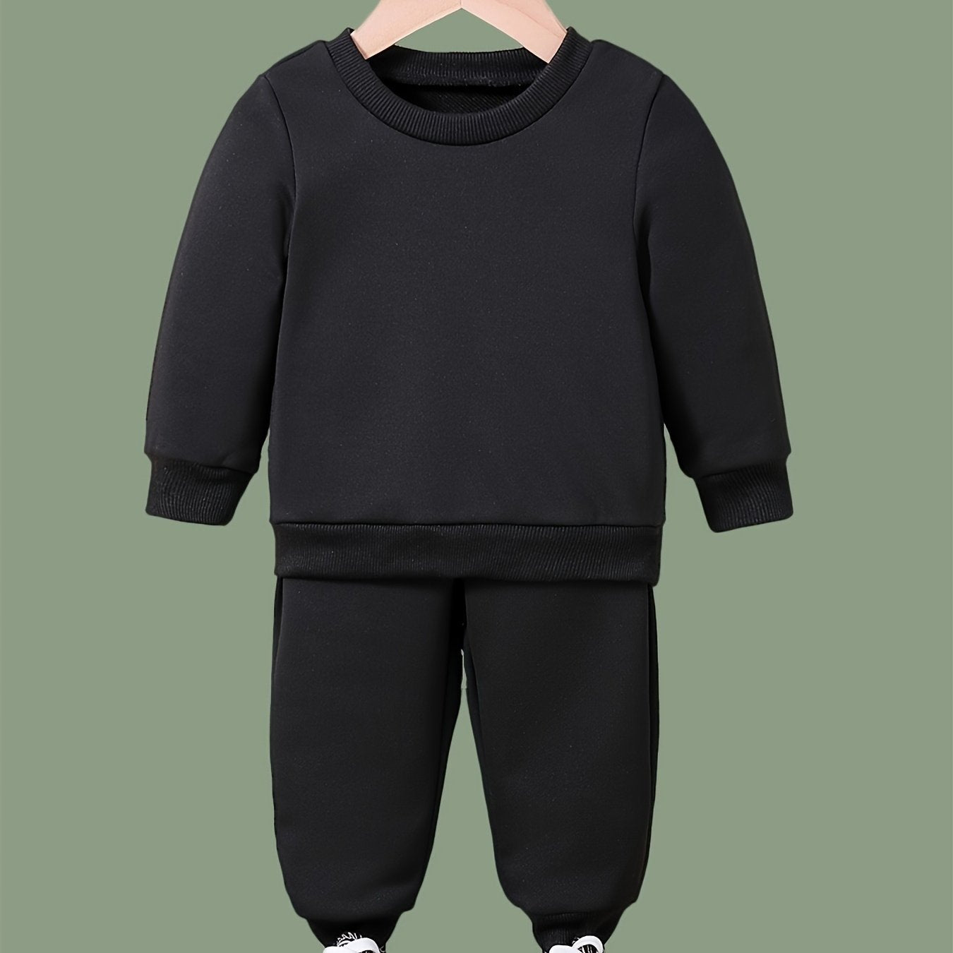 Girls 2pc Crew Neck Long Sleeve Sweatshirt and Sweatpants Set