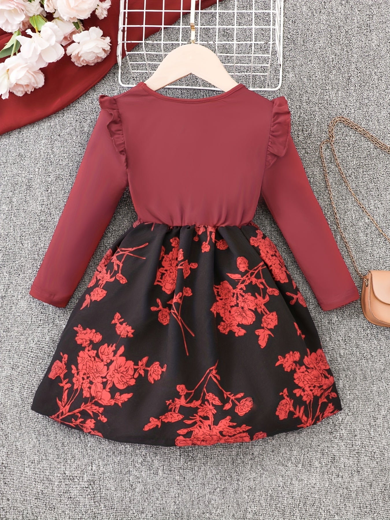 Leaf Print Ruffle Details Long Sleeve Dress