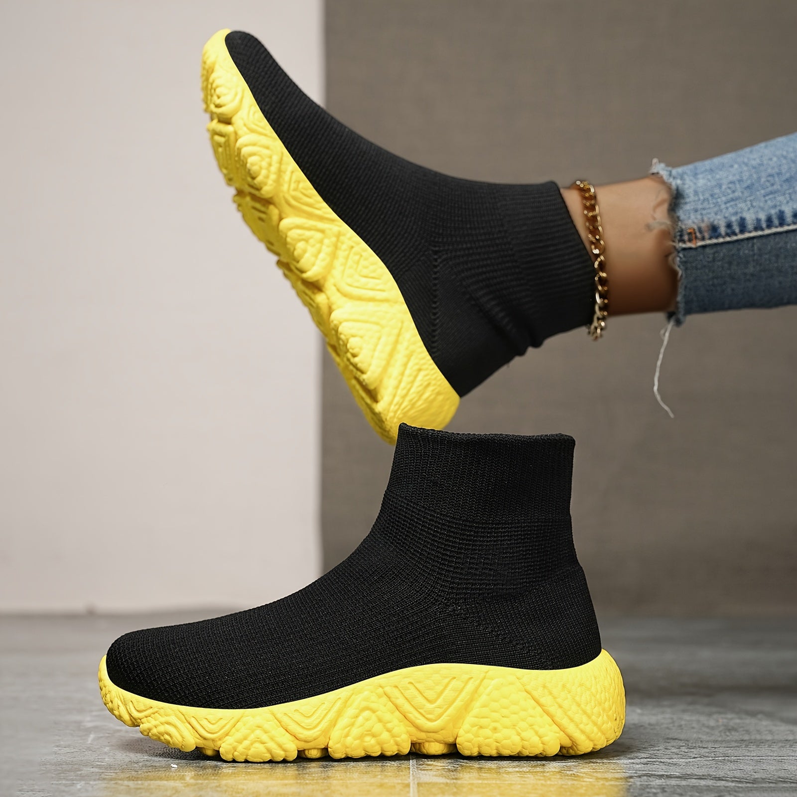 High Top Flying Woven Casual Running Shoes