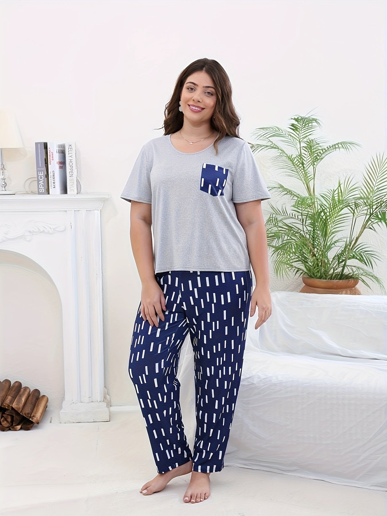 Casual Pajama Set Solid Short Sleeve Tee & Striped Pants