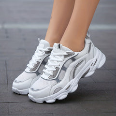 Women's Mesh Platform Sneakers Lace Up Outdoor Shoes Lightweight Walking Shoes