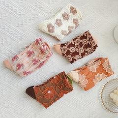 5 Pairs 3D Floral Textured Socks Retro Style Mid Tube Socks