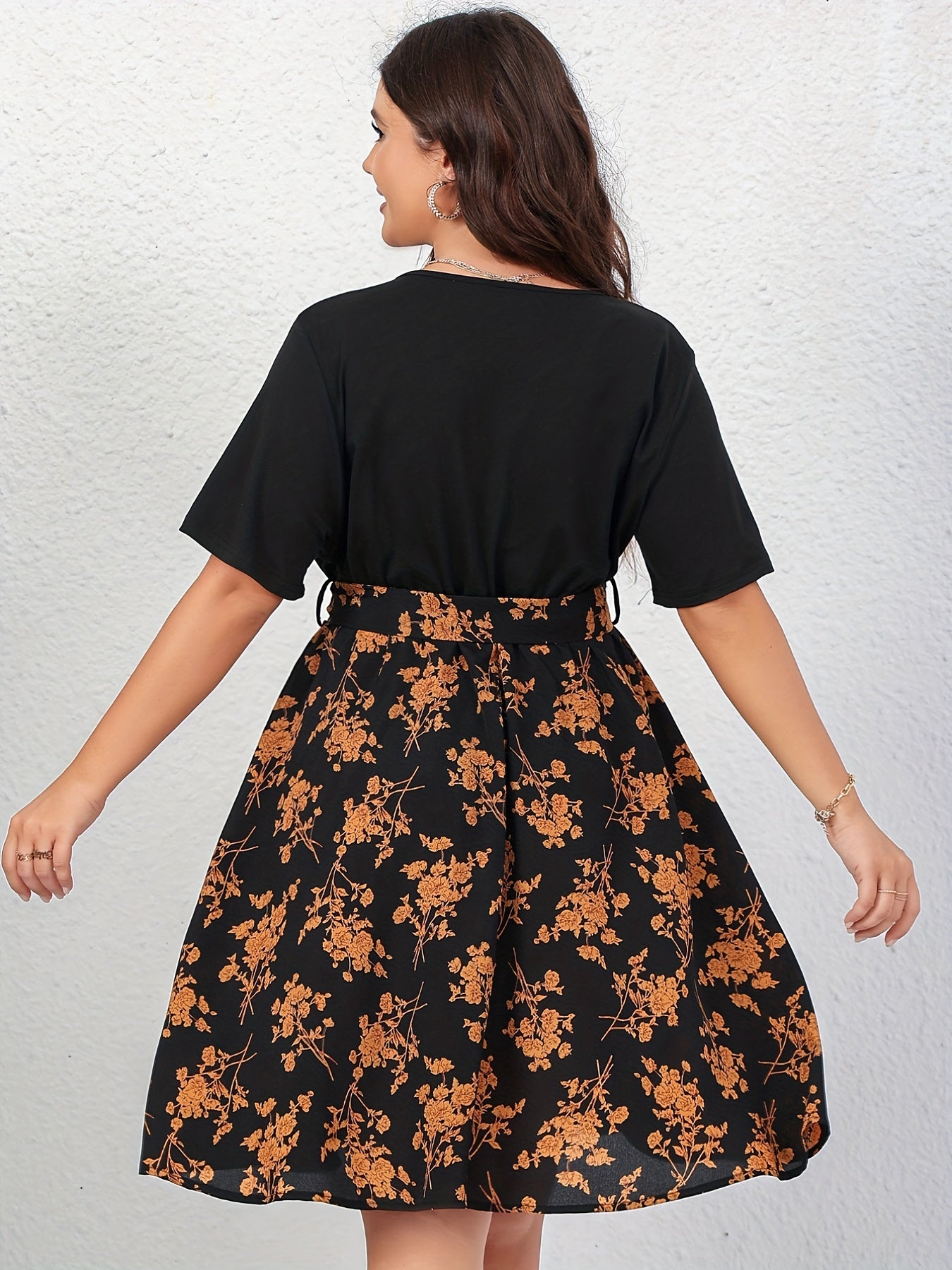 Floral Print Short Sleeve V Neck A Line Dress With Belt