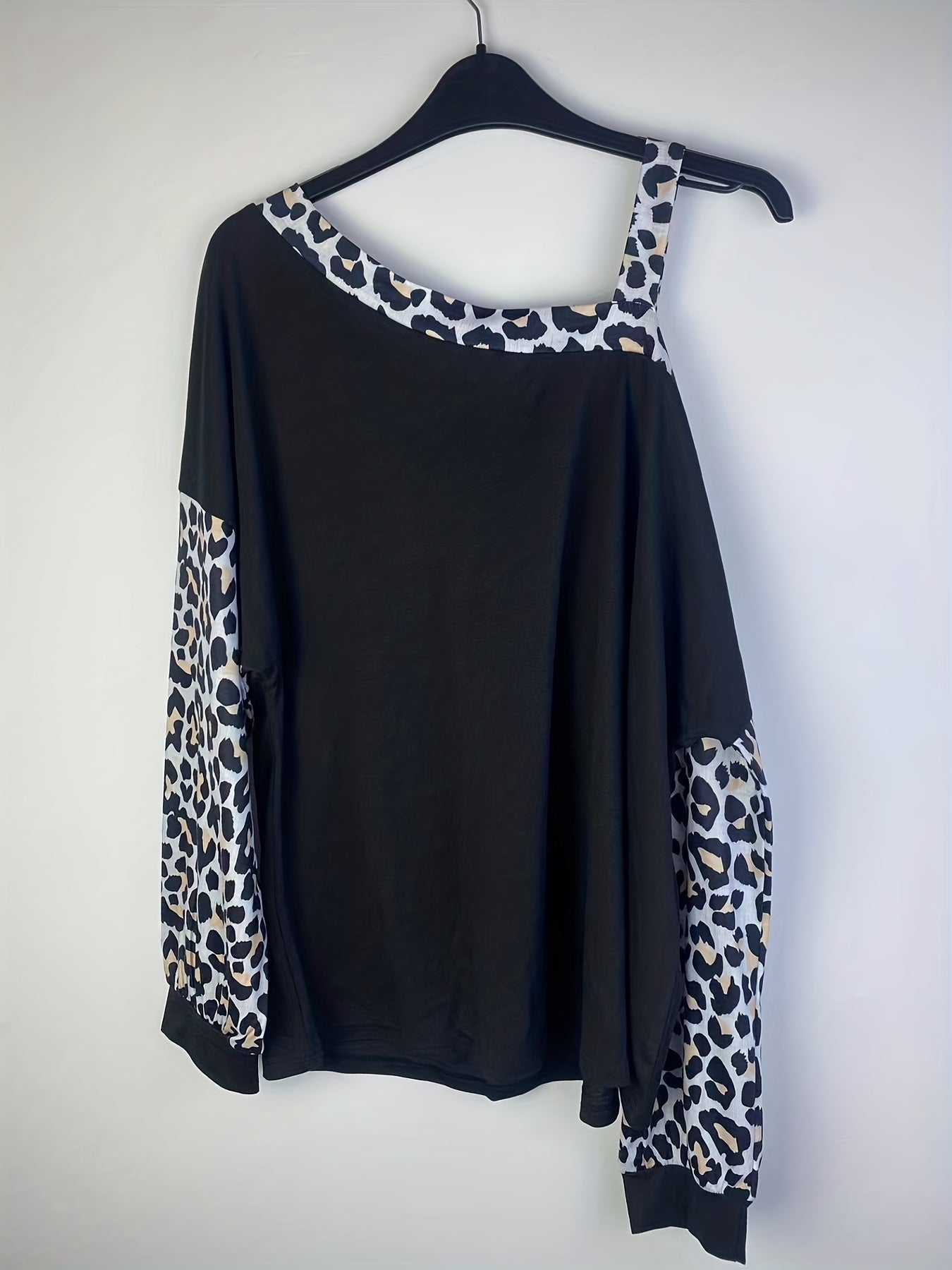 Leopard Print One Shoulder Long Sleeve Top