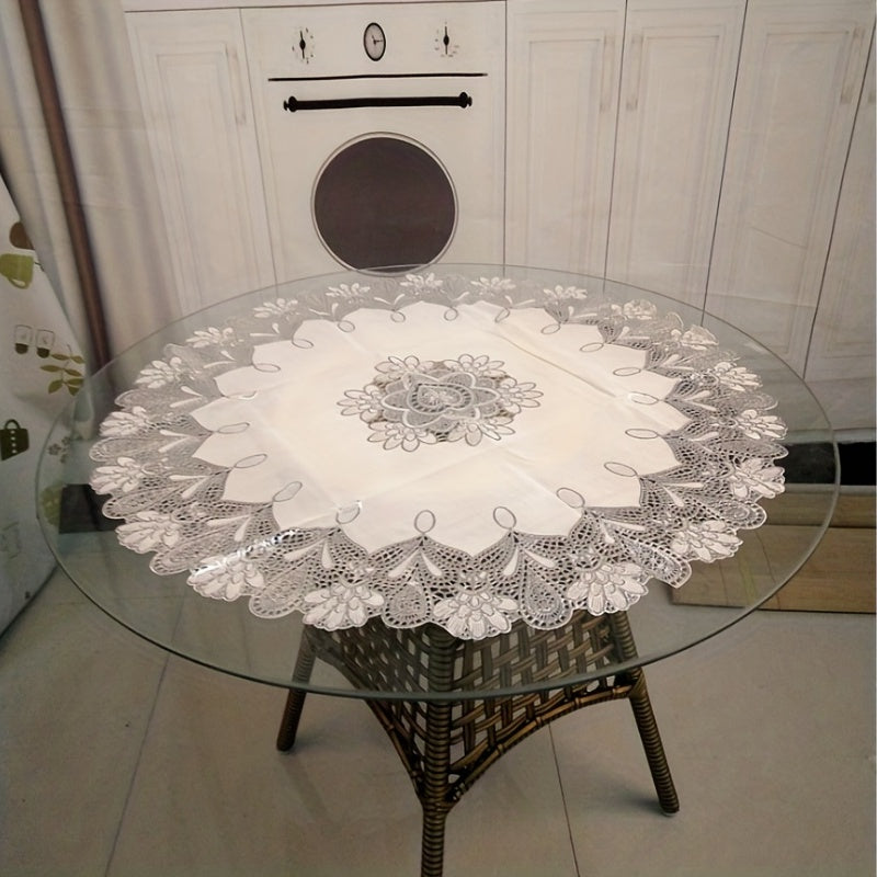 Waterproof PVC Golden Lace Tablecloth for Parties and Home Decor
