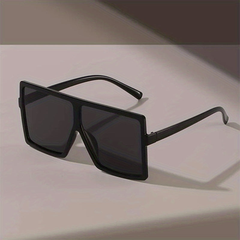 Men's Vintage Square Frame Sunglasses for Holiday Party