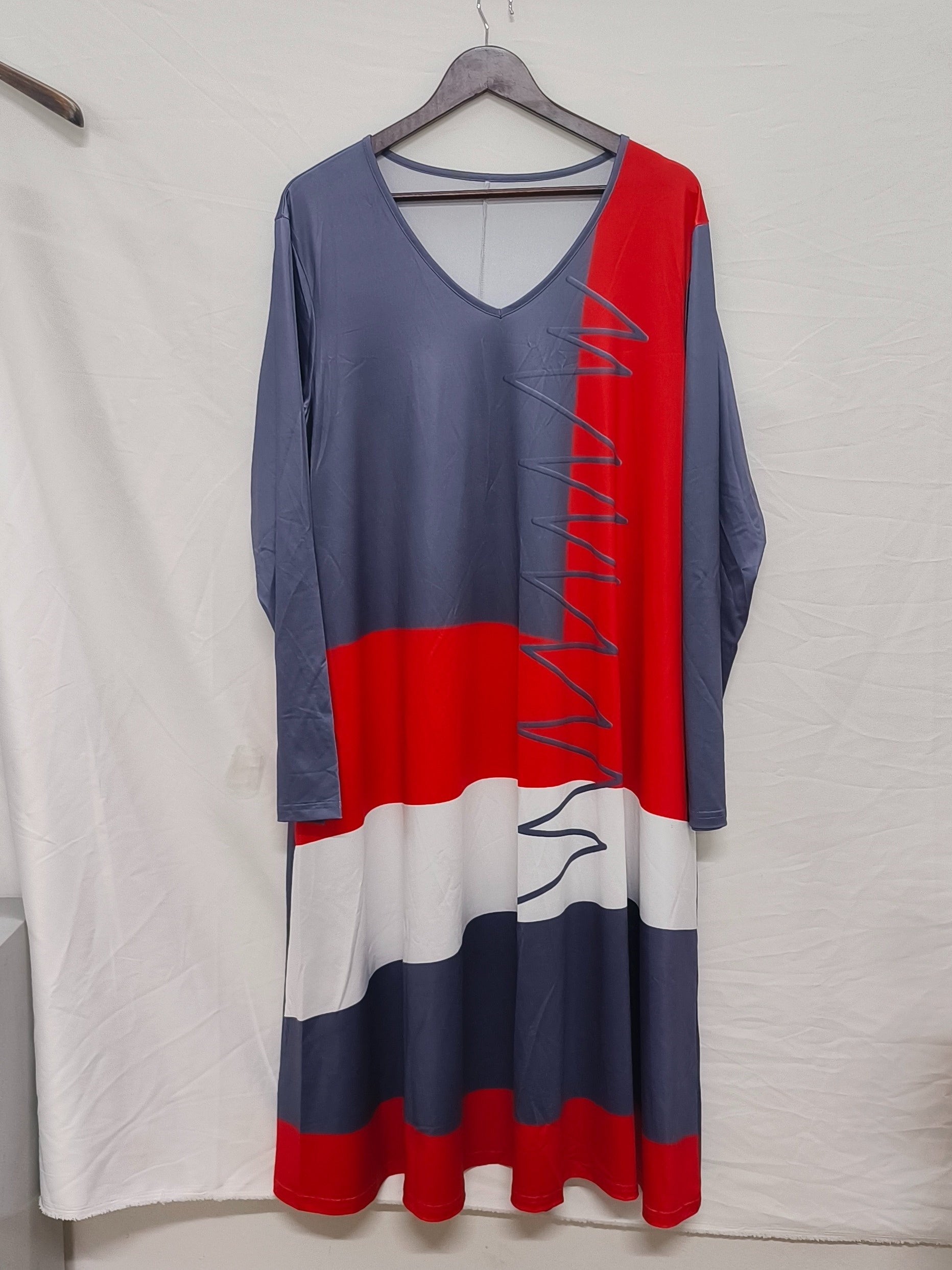 Colorblock Long Sleeve V Neck Maxi Dress