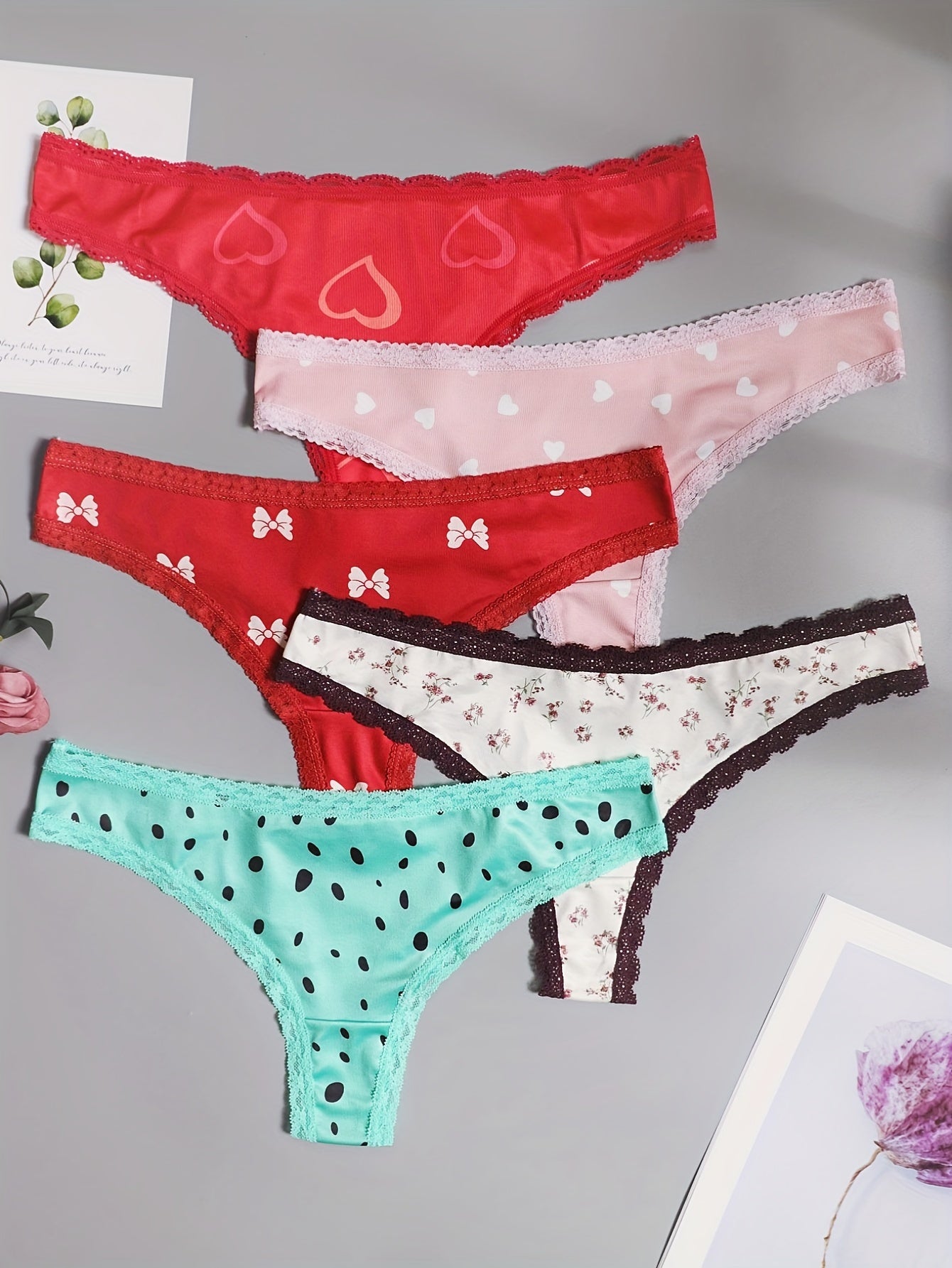 5 Pack Plus Size Women's Floral & Heart Print Lace Thongs Set