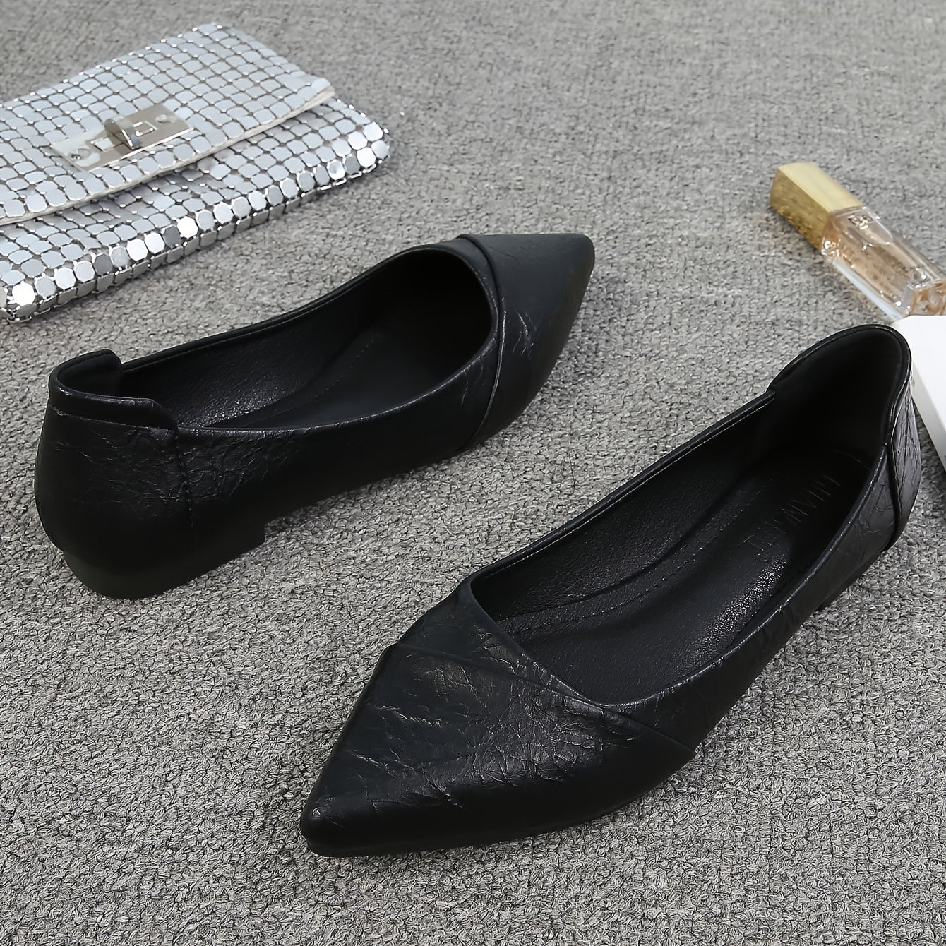 Women's Pointed Toe Ballet Flats Slip On Shoes Comfy Walking Flats