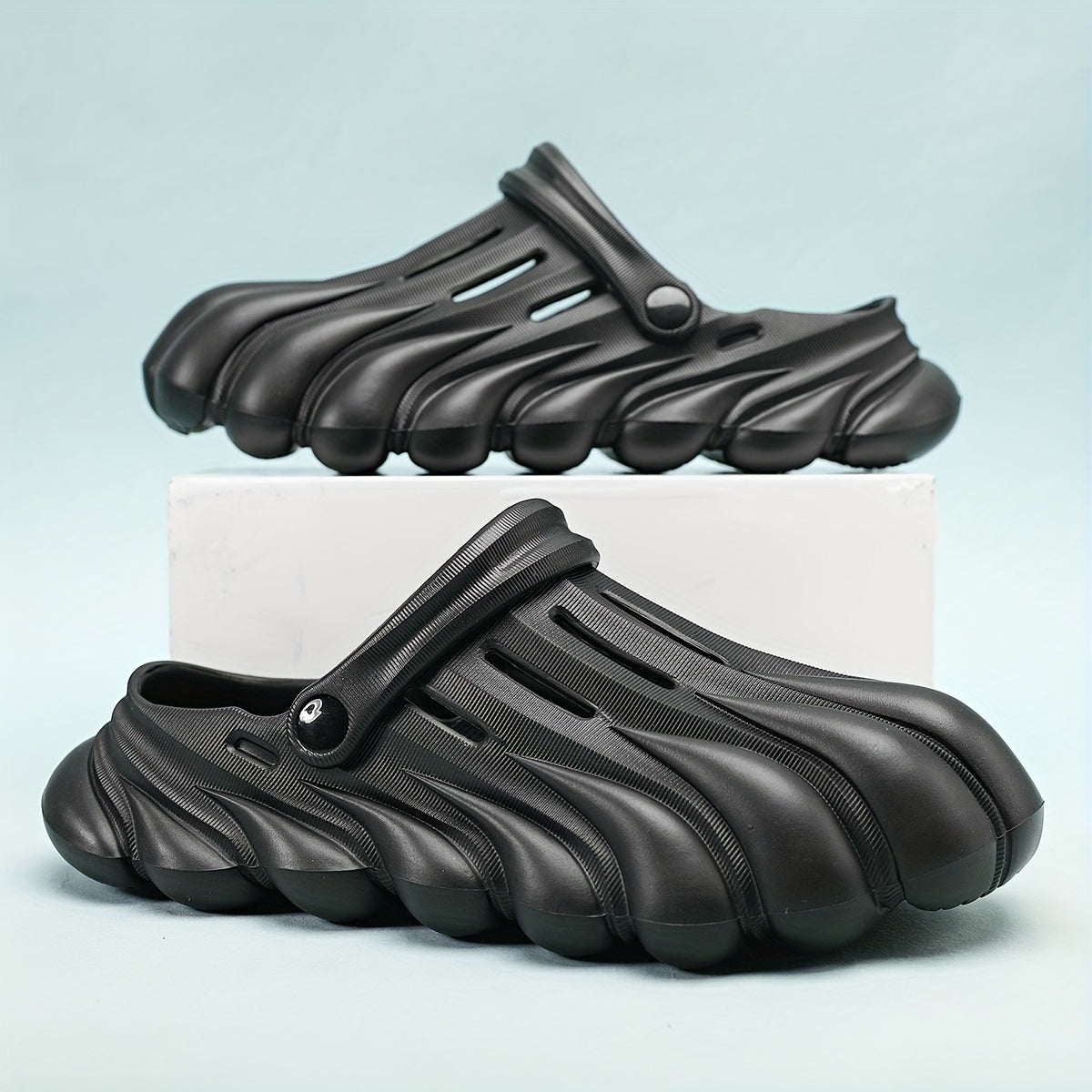 Men's Lightweight Comfy Garden Clogs Hollow Out Non Slip Shoes