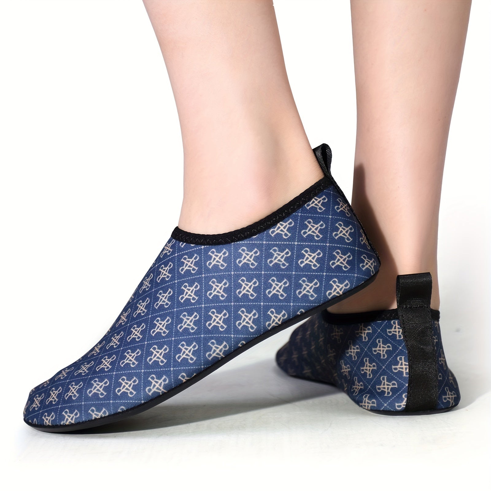 Men's Barefoot Water Shoes Quick Dry Non Slip Beach Aqua Socks