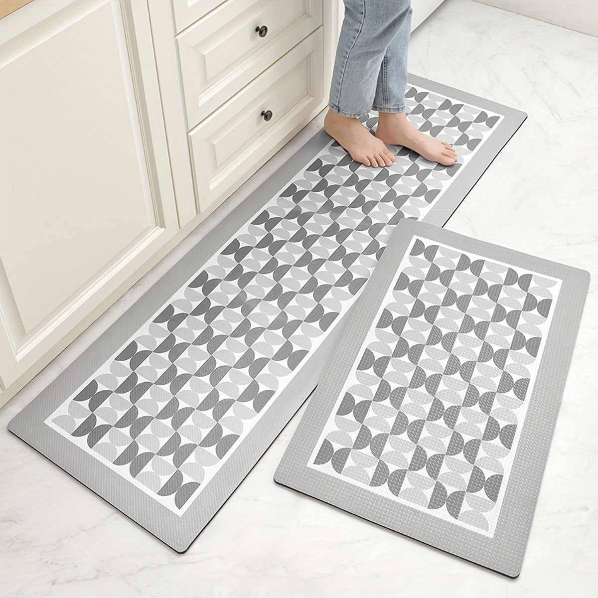 Plaid Kitchen Rug with Non Slip Grip and Memory Foam Cushioning