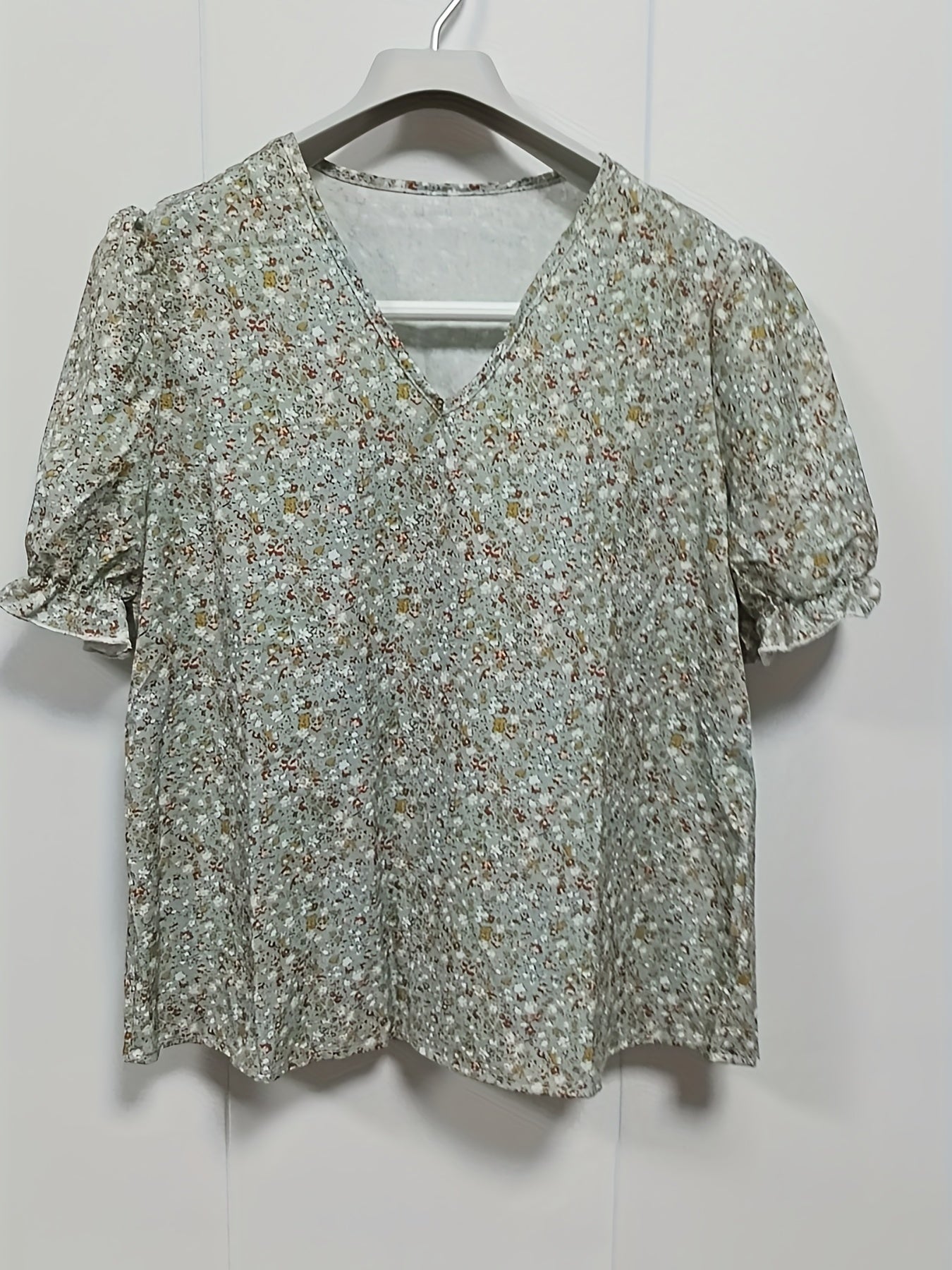 Floral Print Puff Sleeve Blouse V neck Casual Blouse