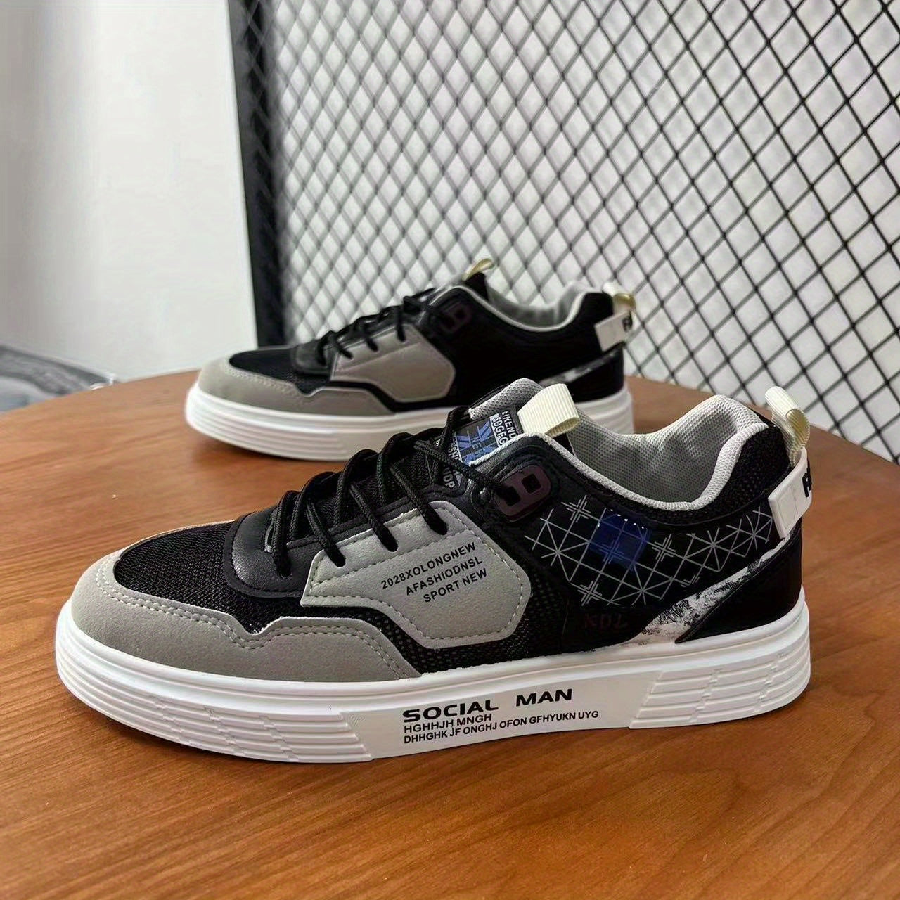Men's Breathable Skate Shoes Non Slip Sneakers for Youth