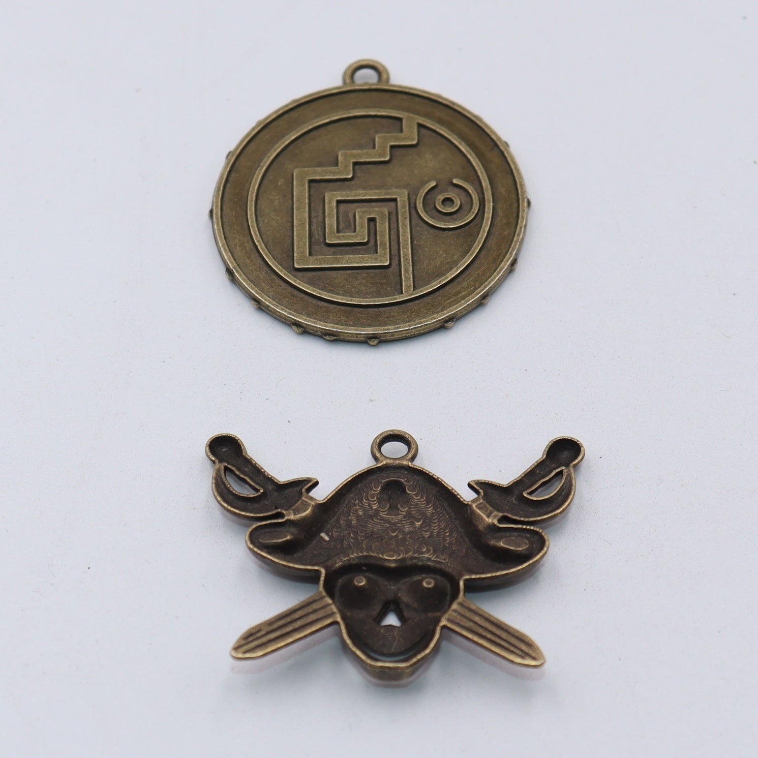 30pcs Mixed Pirate Series DIY Jewelry Pendants Retro Alloy Anchor Rudder Compass