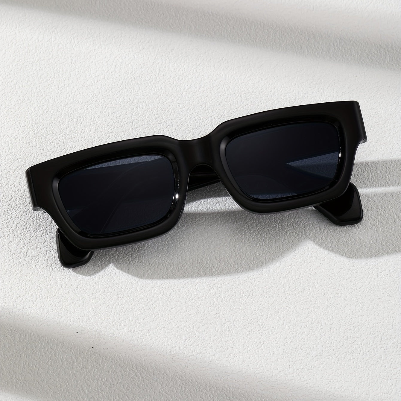 Men's Small Square Thick Edge Sunglasses UV Protection