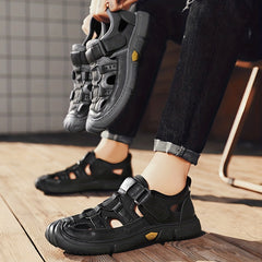 Men's Closed Toe Anti Collision Sandals Beach Shoes Summer