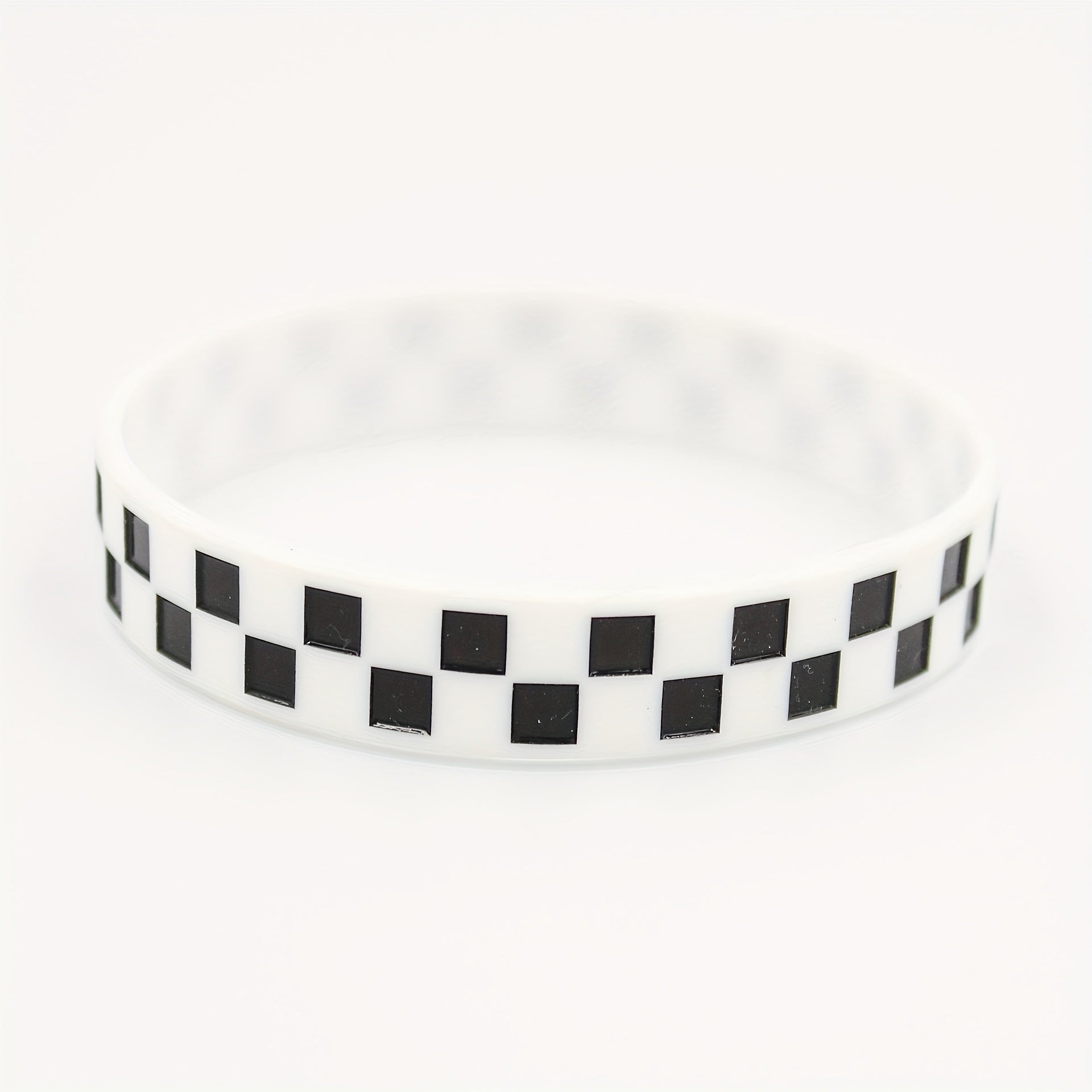 Stylish Checked Pattern Silicone Bracelet for Sports Fans