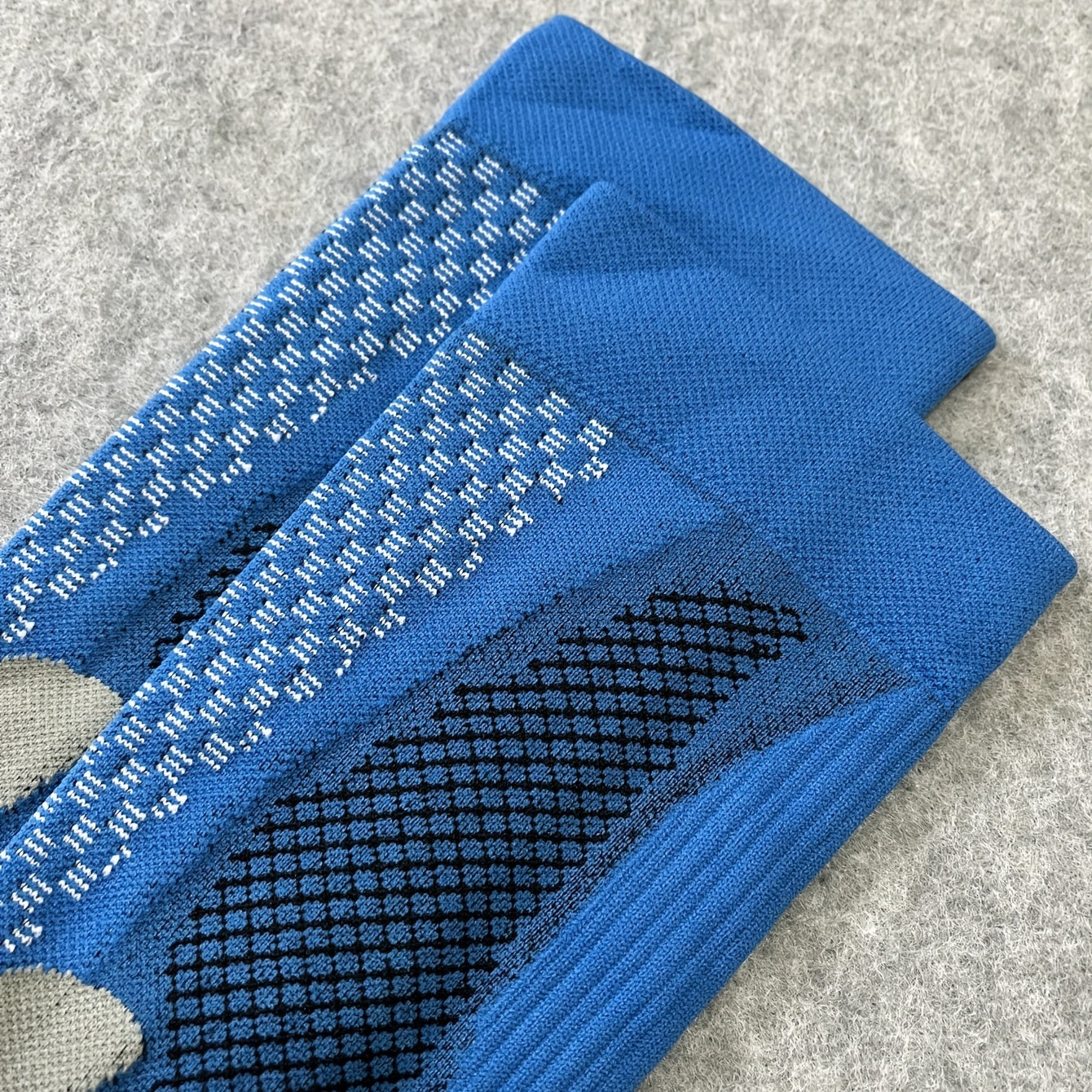 3 Pairs Compression Knee High Socks for Running Cycling Fitness