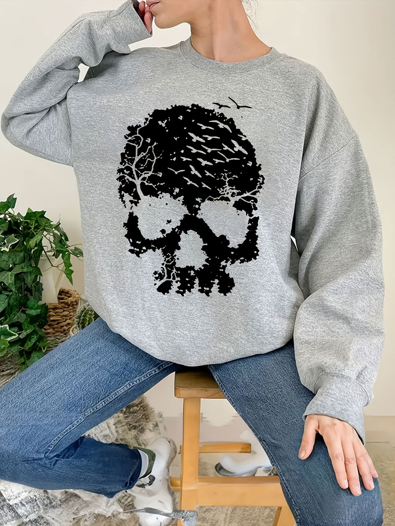 Halloween Skull Print Sweatshirt Long Sleeve Crew Neck Women's Clothing
