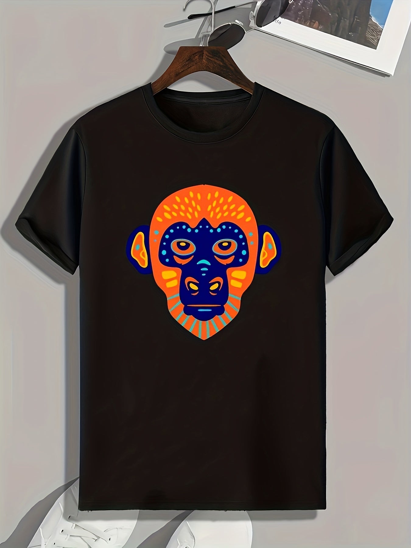 Chimpanzee Print Men's Graphic Tee for Summer