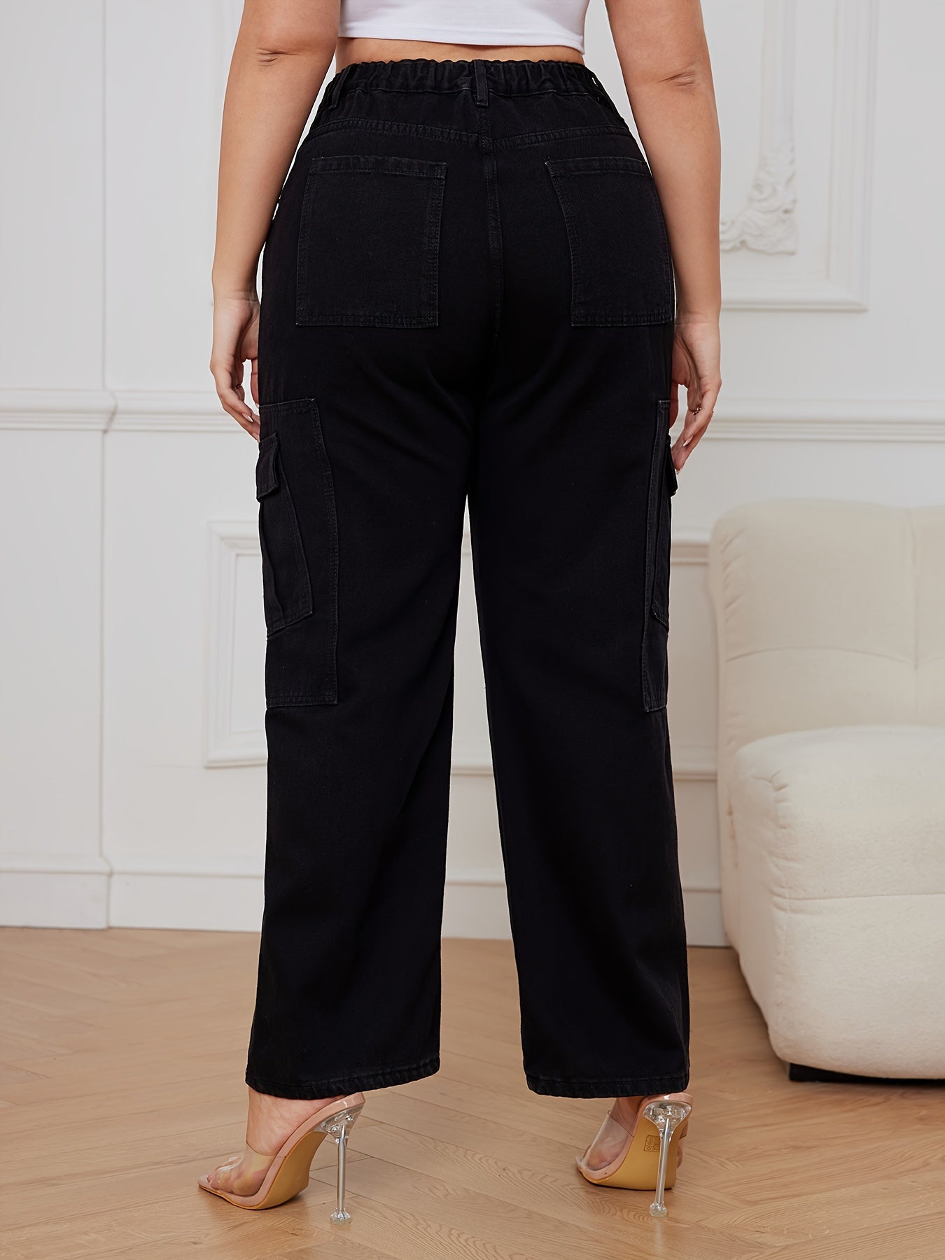 Wide Leg Cargo Jeans With Flap Pockets