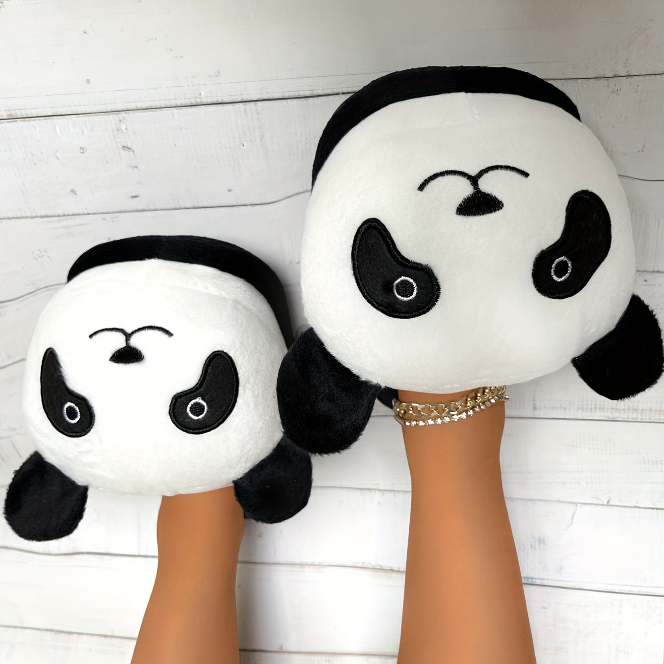 Women's Cartoon Animal Novelty Slippers Round Toe Fluffy Non-slip Home Shoes