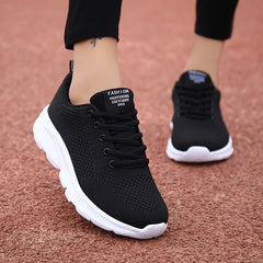 Women's Lightweight Mesh Running Shoes Lace-up Sneakers