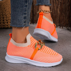 Chain Decor Flying Woven Walking Shoes