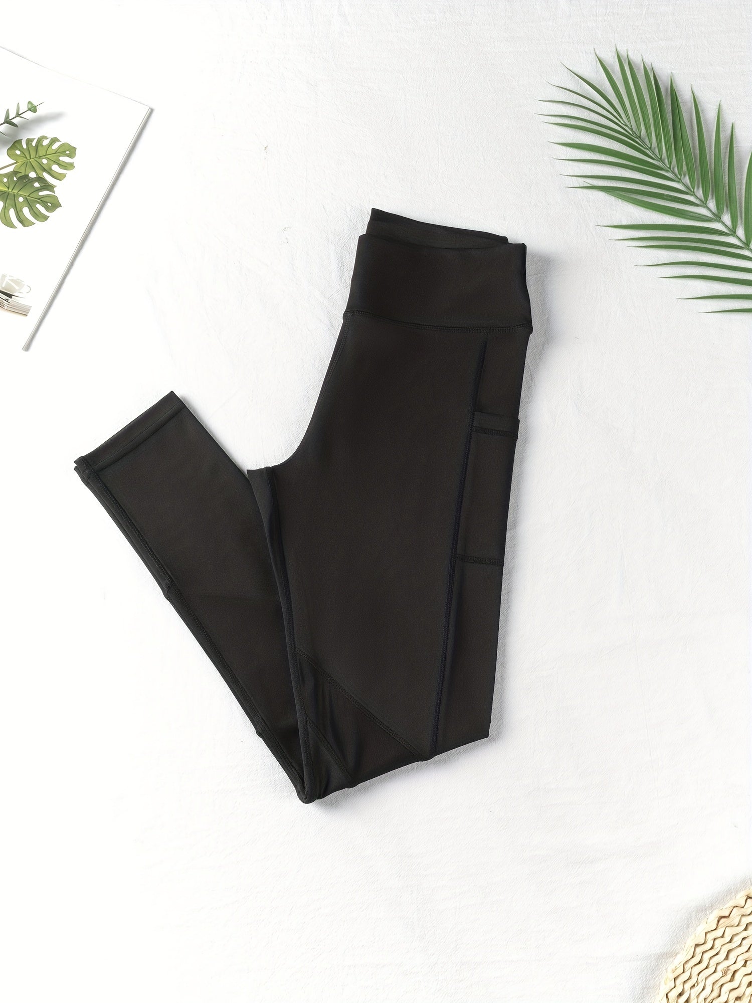 Women's Spliced Mesh Yoga Leggings Tight & Stretchy for Maximum Comfort
