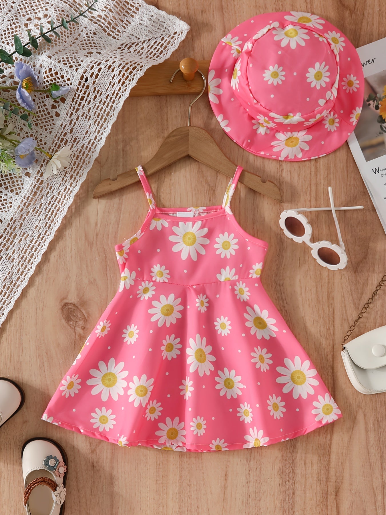 2pcs Baby Girls Daisy Print Suspender Dress Hat Set