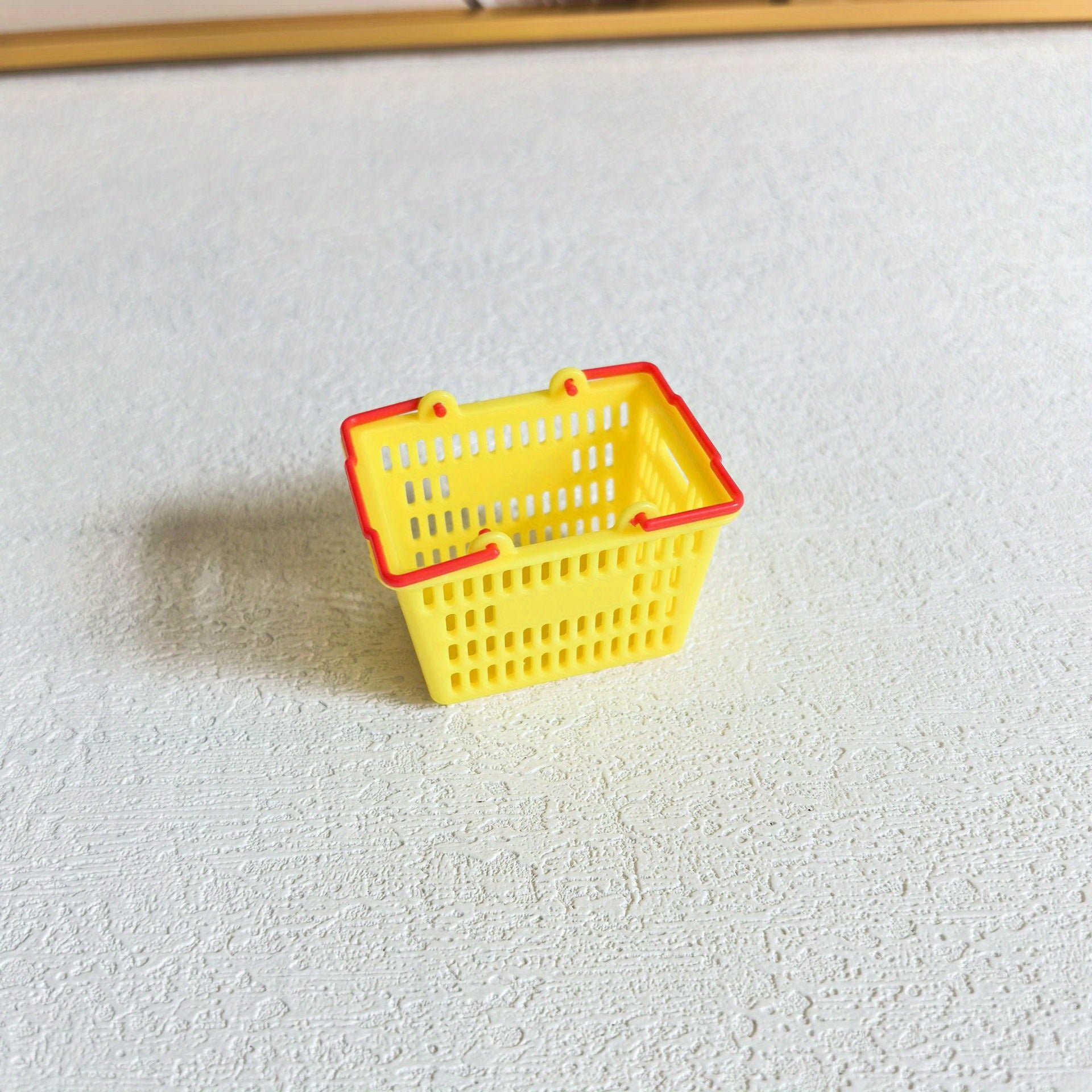 Mini Shopping Basket Toy for DIY Play House Supermarket